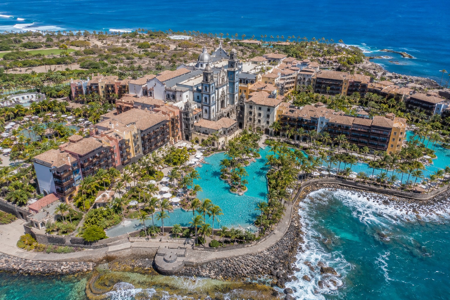 4. Lopesan Villa del Conde – Meloneras · Par & spa